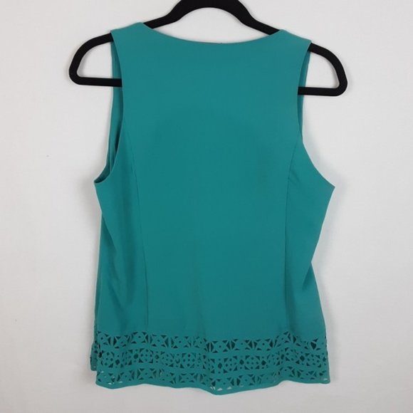 Market & Spruce Laser Cut Sleeveless V Neck Top M - Picture 4 of 5